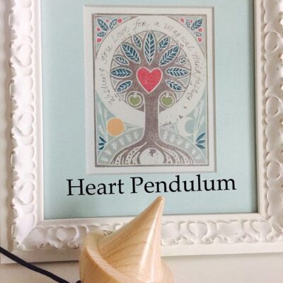 Heart pendulum
